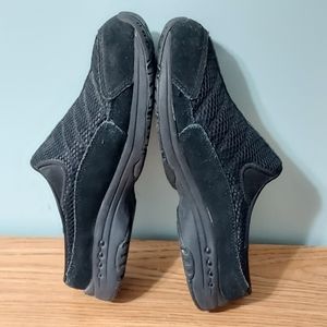 Easy Spirit - size 8